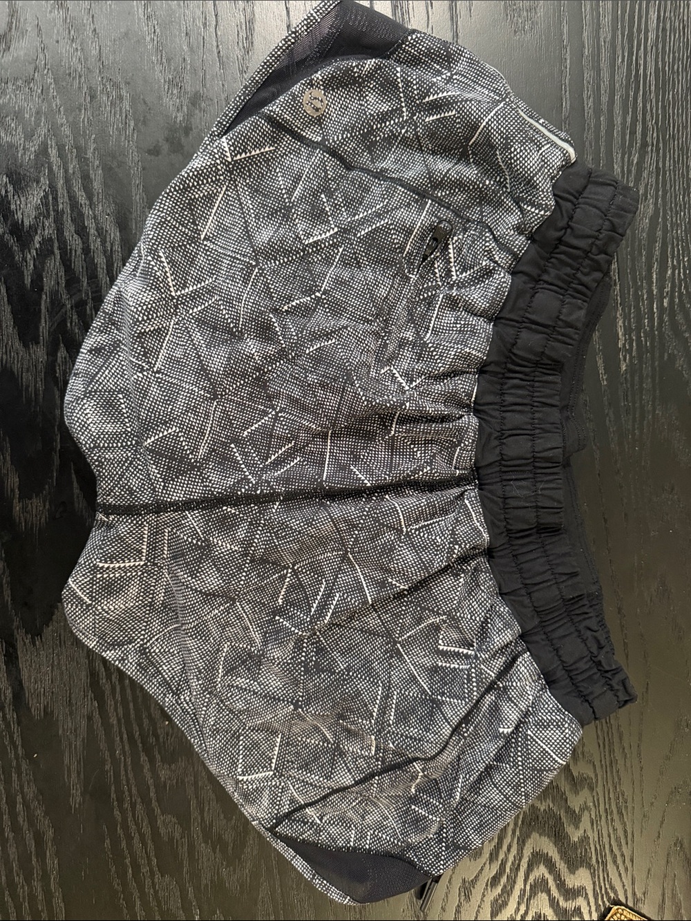 lululemon athletica Black & White Patterned Athletic Shorts 2.5 inch